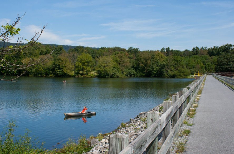 Memorial Lake State Park, Pennsylvania, USA